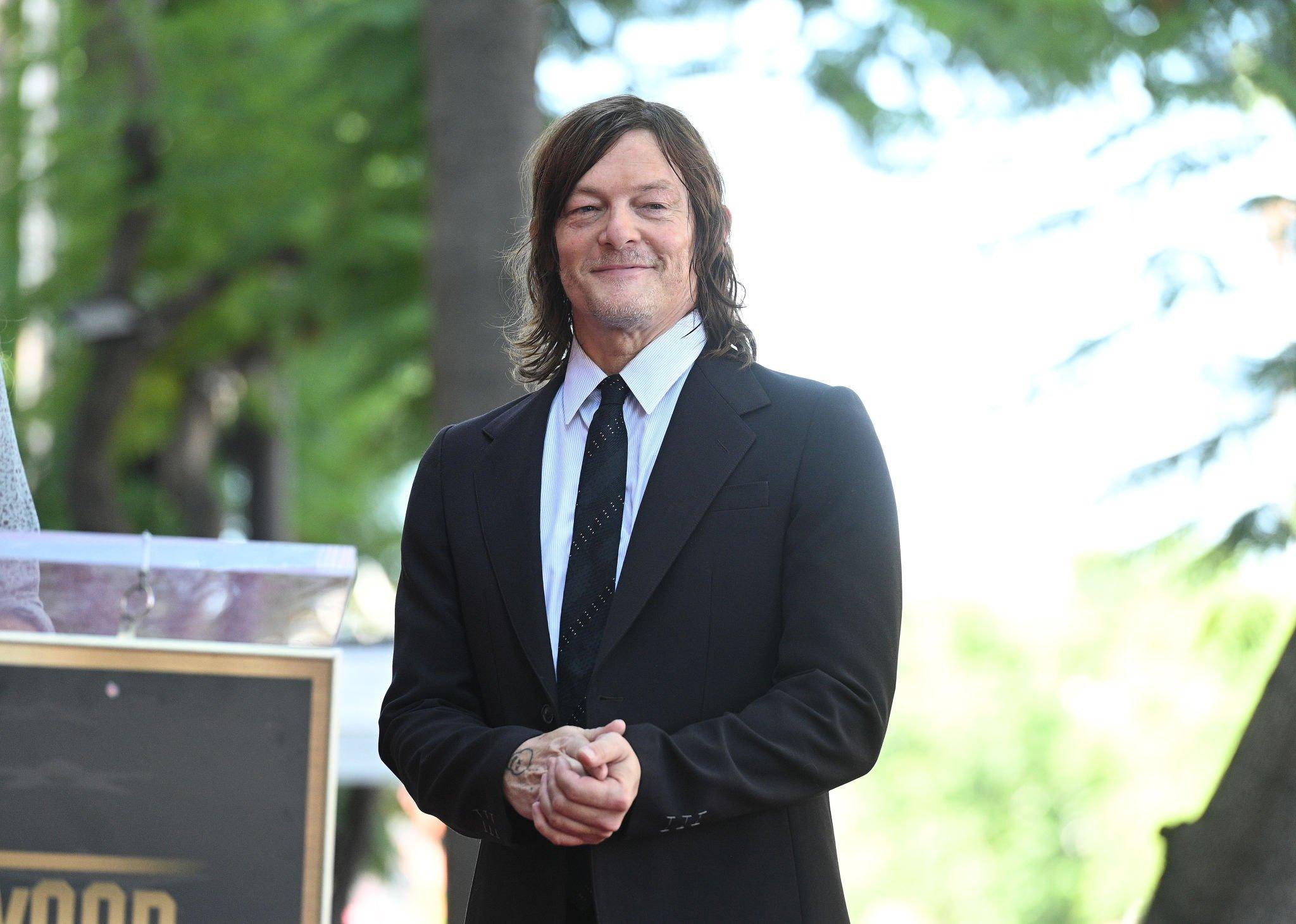 "弩哥"诺曼·瑞杜斯终于在好莱坞星光大道留星了!__财经头条