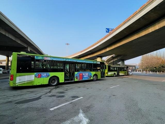 乘客满意度超85鞍山公交基础设施建设明显改善