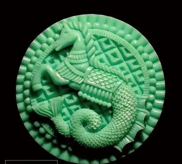 辞职3年后她雕刻水果惊艳了世界