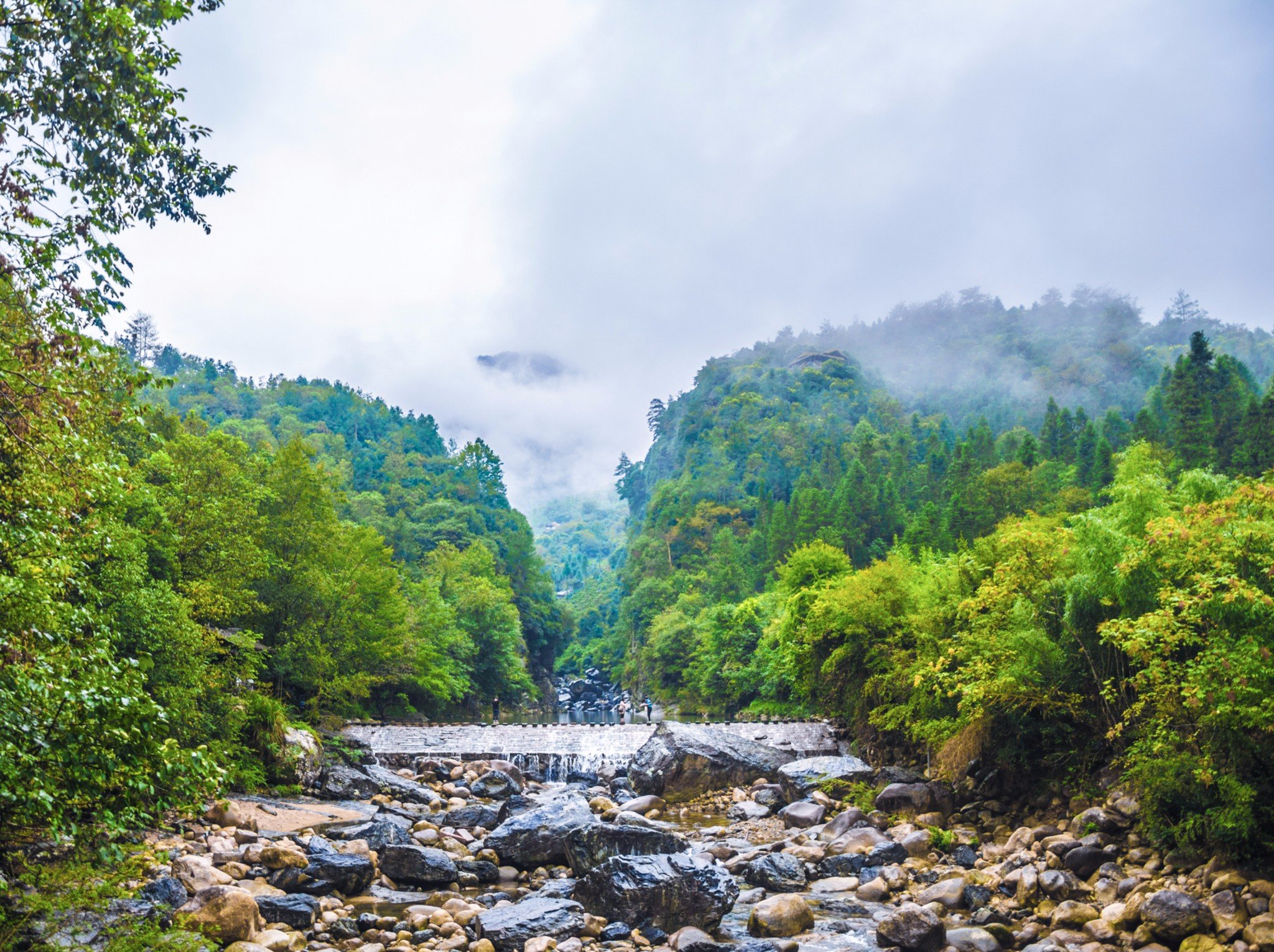 安徽藏着一个九寨沟宛如世外桃源游客不多门票还不贵