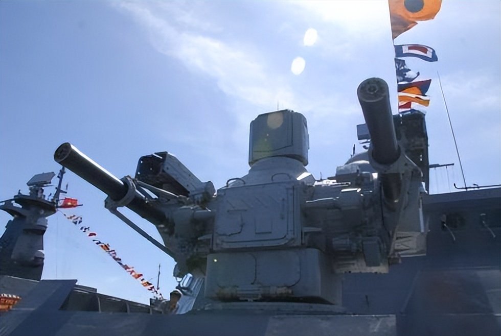 由于电子设备的落后,"卡什坦"近防系统的反应时间长达6.