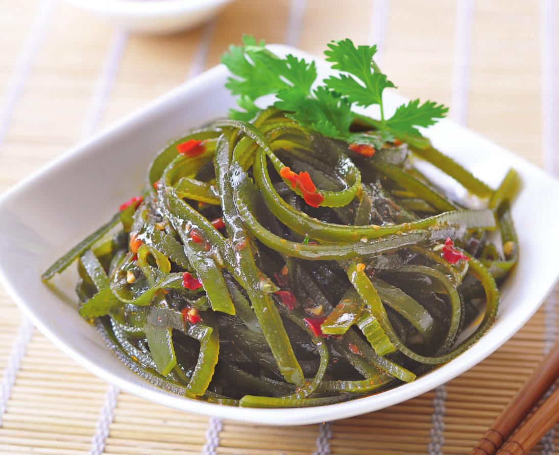 凉拌海带丝,别直接用水泡,教你一招,海带脆嫩爽口,还不腥