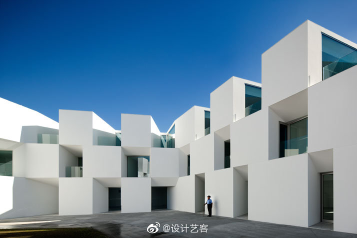 建筑设计,极少主义的诠释 . ...