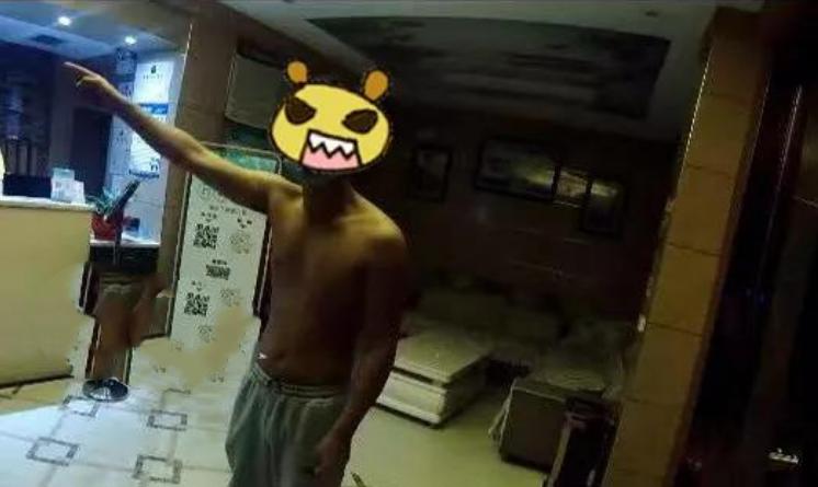 只因足浴店不提供泡澡服务，男子举报该店涉黄，结果自己醉驾被抓休闲区蓝鸢梦想 - Www.slyday.coM