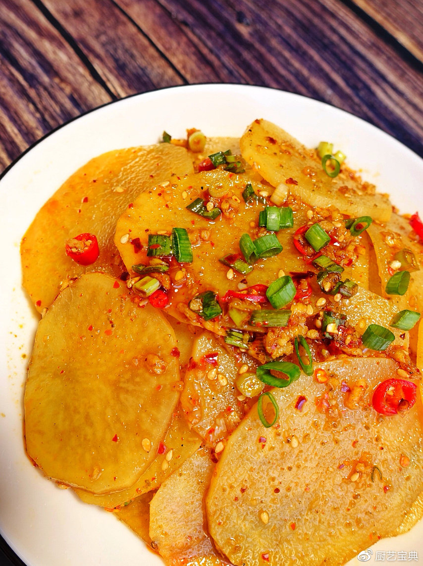 超级简单的酸辣土豆片,酸酸辣辣的巨好吃,口感脆爽十分下饭|土豆片