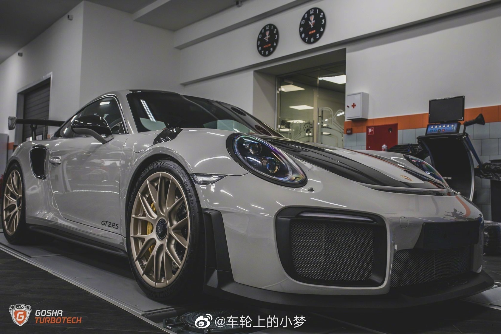 保时捷911gt2rs