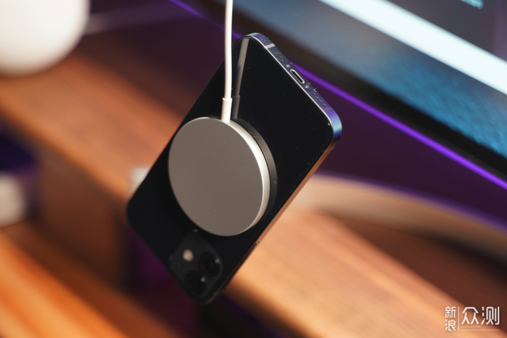 年货好礼就给她送iphoneiphone12mini