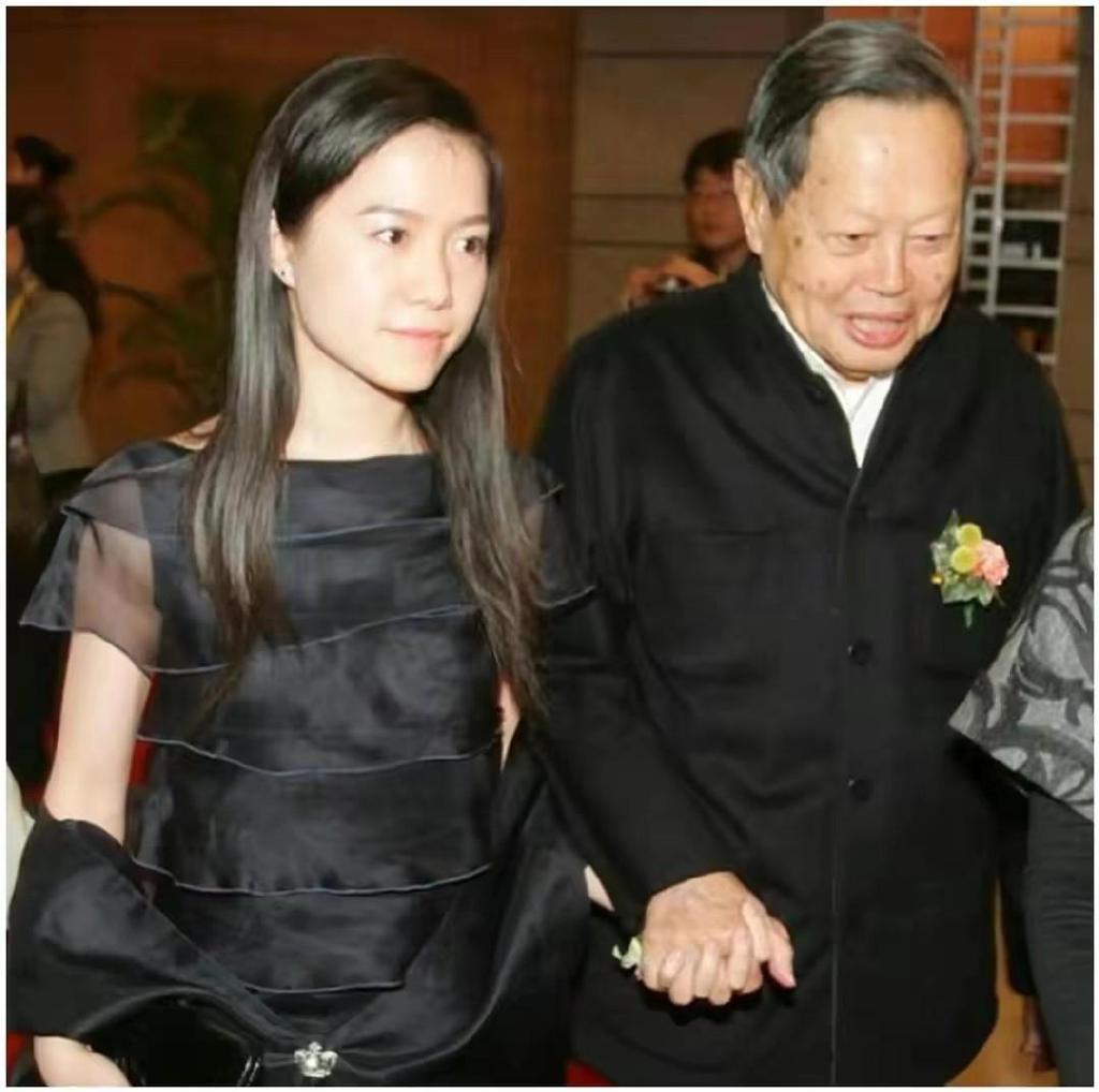 偏执总裁宠上瘾