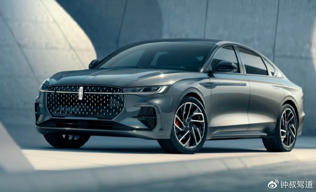 30万级入门豪华车怎么选，抛开BBA，买它们也很香