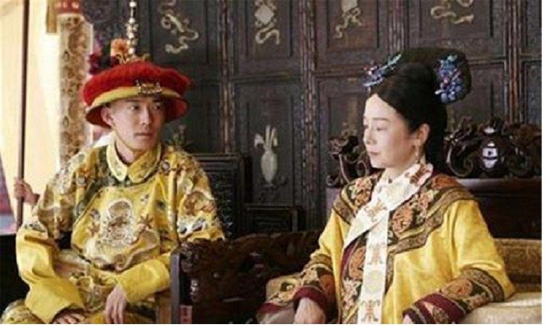 张之洞训练新军，一天阅操时骑了一匹老马，踯躅而行|张之洞|布政使|总督_新浪新闻