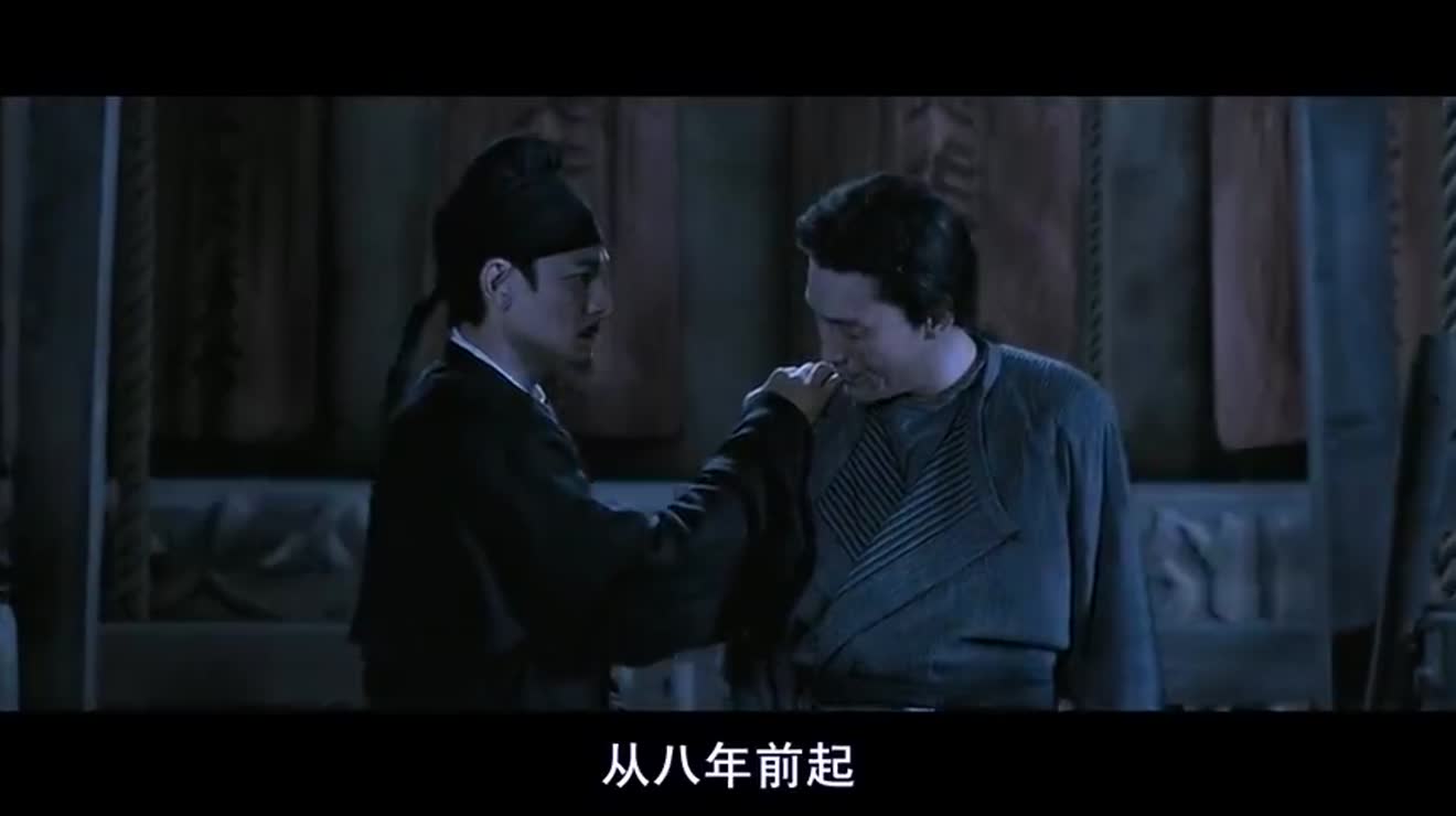 狄仁杰也中了赤焰金龟的毒 只要他一被太阳所晒 就会燃烧
