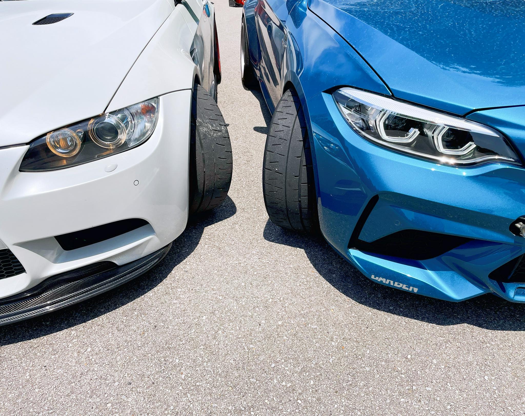 两位同事两台bmwm宝马m2雷霆版与宝马m3e92