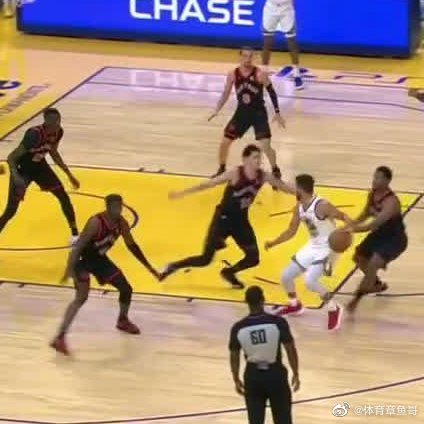 库里赛季报销引发勇士动荡