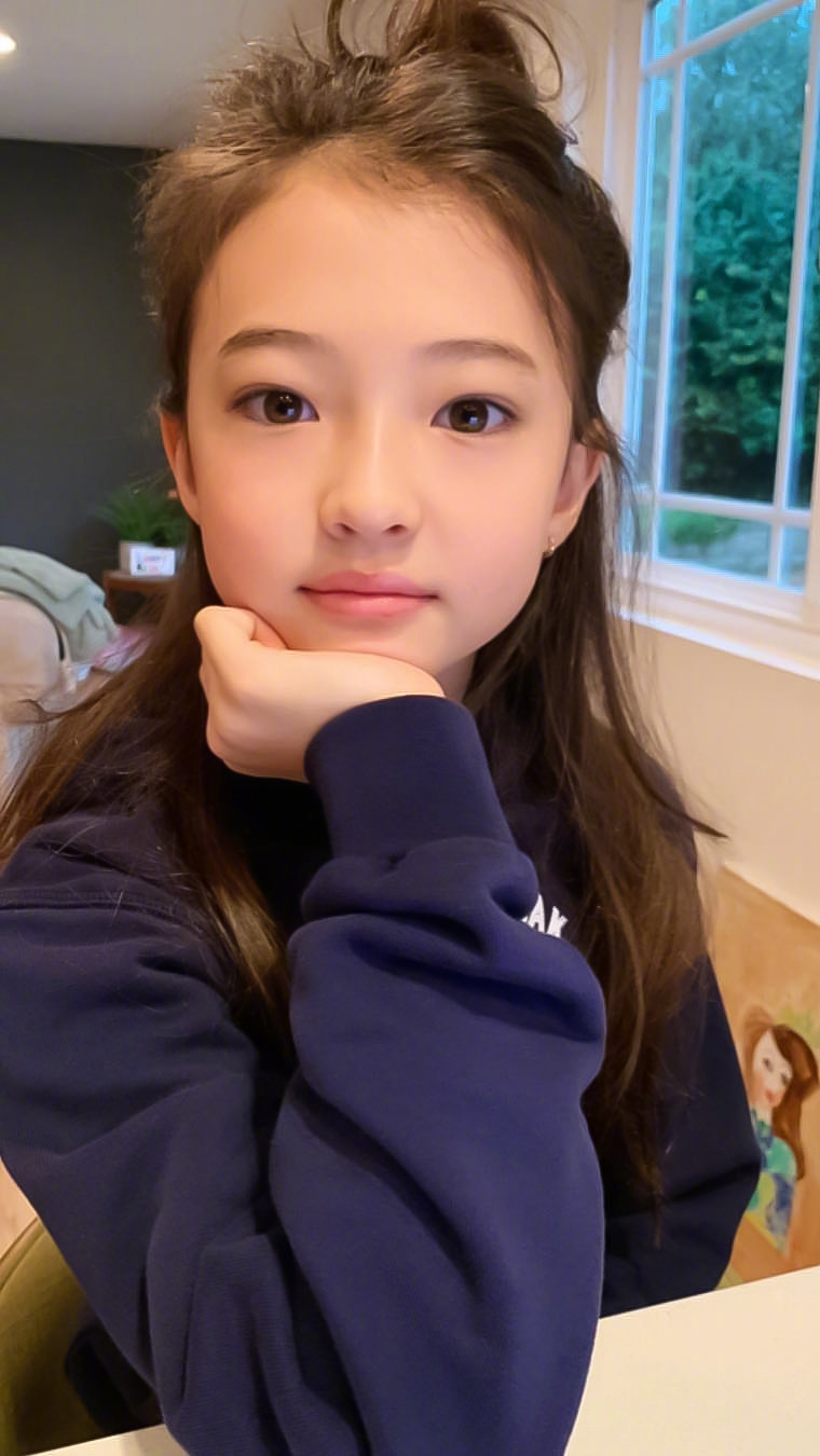 yg新女团预备役练习生曝光,都是05后!长相气质妥妥的yg风