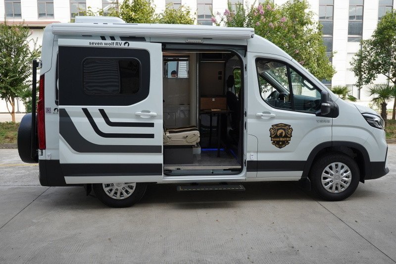 20万出头的七狼房车,11月29亮相成都房车展,能睡觉能洗澡