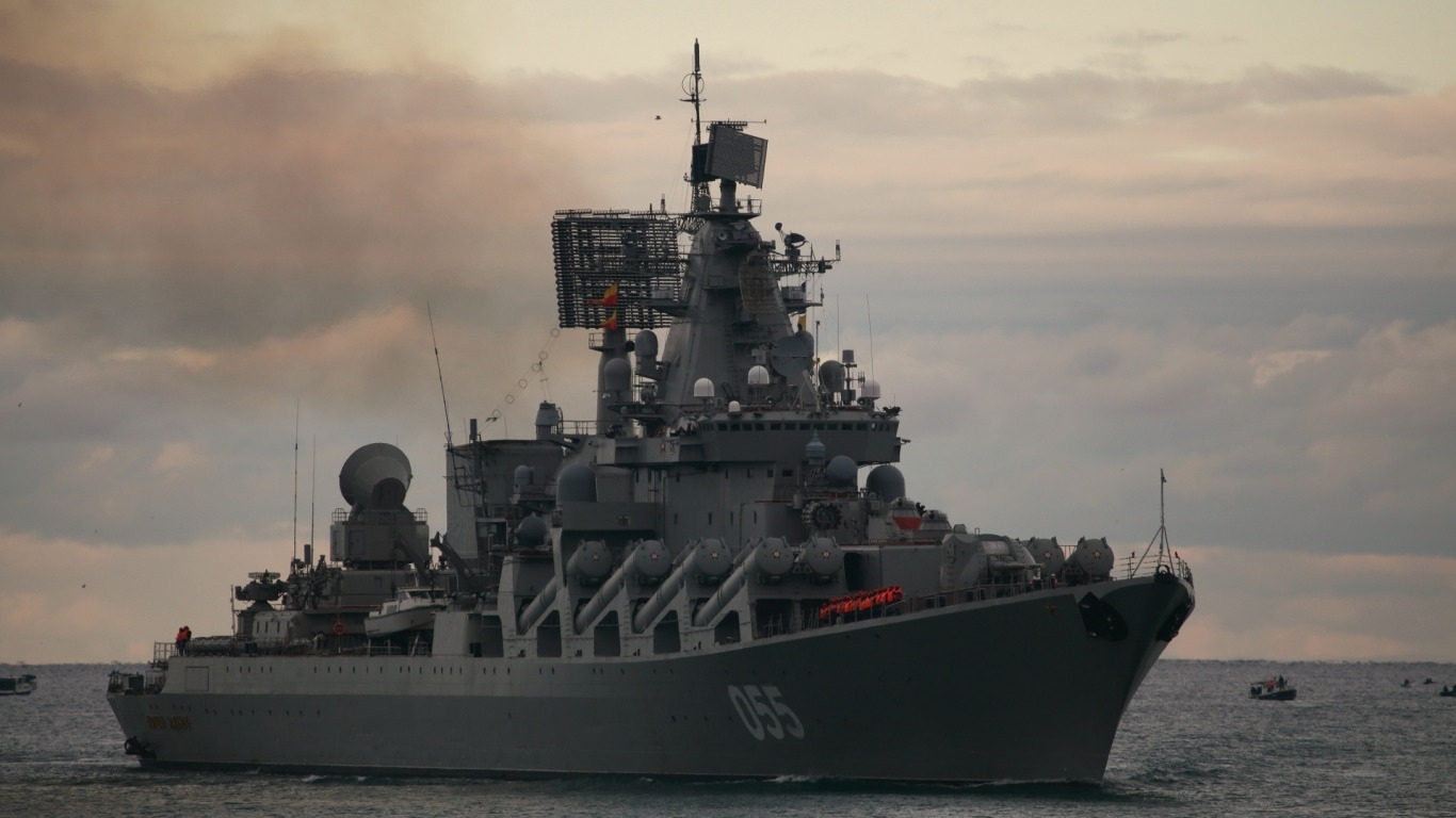 俄国海军光荣级巡洋舰组图