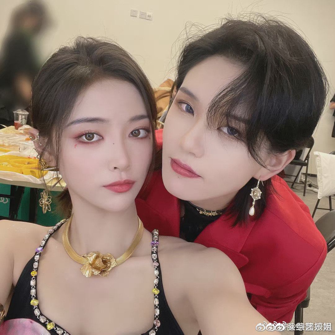 陆柯燃和许佳琪的感情真的太好嗑了