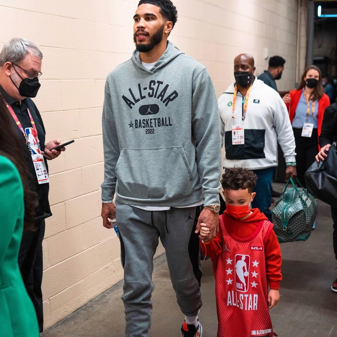 塔图姆ins分享克利夫兰全明星周末照片828282