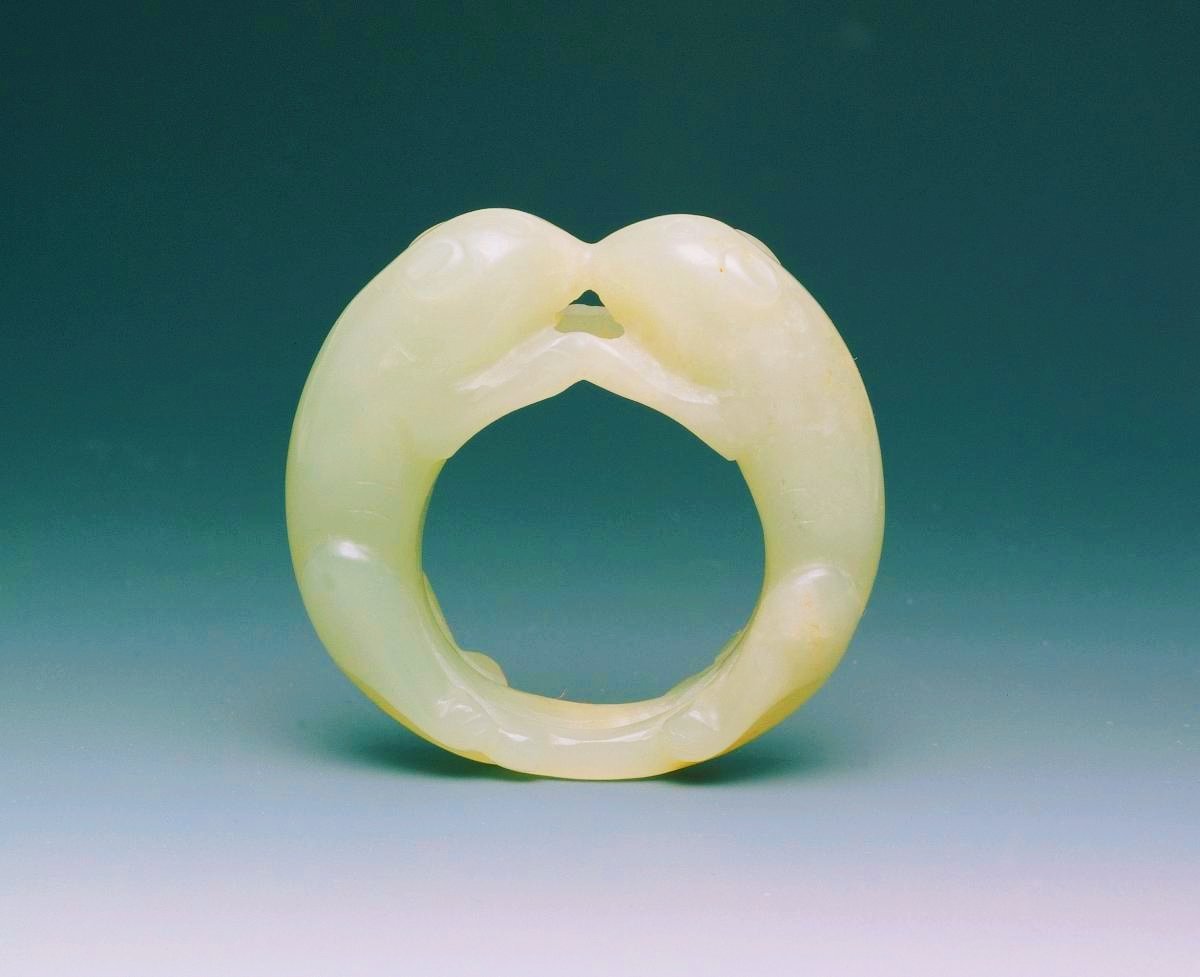 古代的玉石动物 1,白玉双龙珮 2,白玉凤凰珩……__财经头条