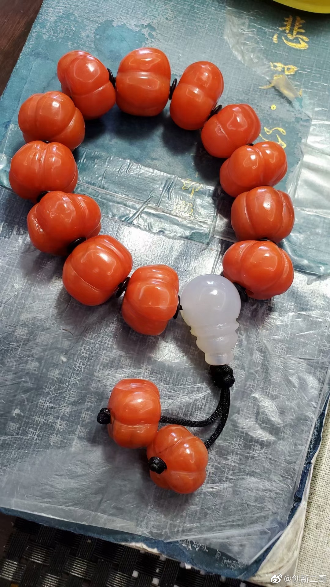 保山滴水洞料南红大瓜珠.色正肉美_高清图集_新浪网