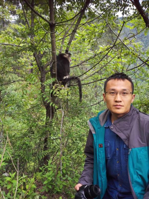 大学曾同时打三份工，《毕业致谢》作者赵序茅的逆袭人生：生命可以卑微，但不能失去对未来的向往！休闲区蓝鸢梦想 - Www.slyday.coM