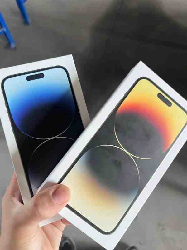 提前激活罚款20万，博主直播晒iPhone14被封，网友：活该！休闲区蓝鸢梦想 - Www.slyday.coM