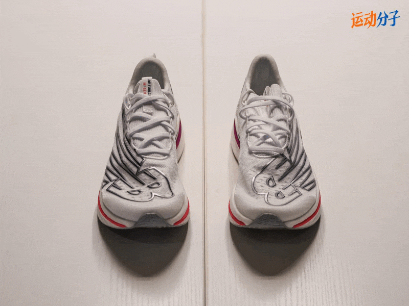 深度解析NEW BALANCE顶级碳板竞速鞋,SC Elite v3的中底设计理念|超临界|碳板|中底_新浪新闻