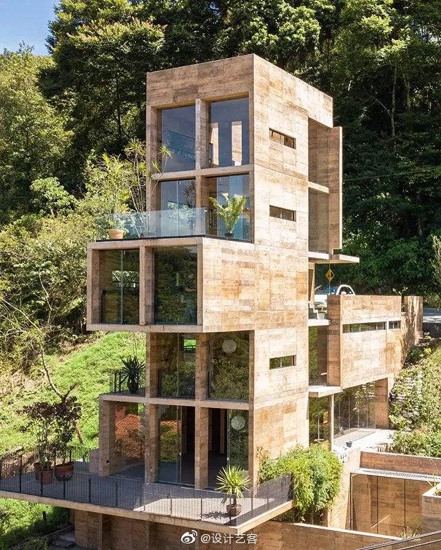 坡地住宅,理性的组合演绎趣味的空间 ._高清图集_新浪网