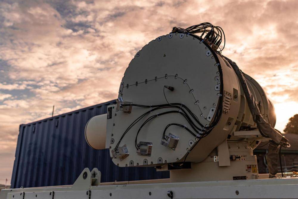 英国一流定向能武器龙火实力不凡可跟踪并打击空中和海上目标