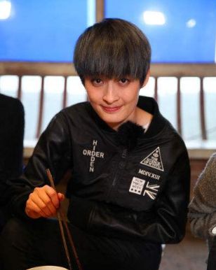 曾轶可因不摘口罩事件身败名裂跌落的口碑到底是回不去了