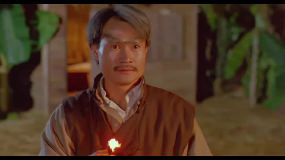 英叔抓芭蕉精没想到芭蕉树都这么聪明瞬间立起一道树墙