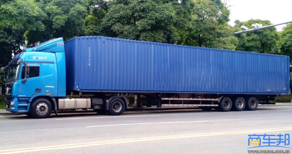 两种5轴半挂车,哪种更有优势?