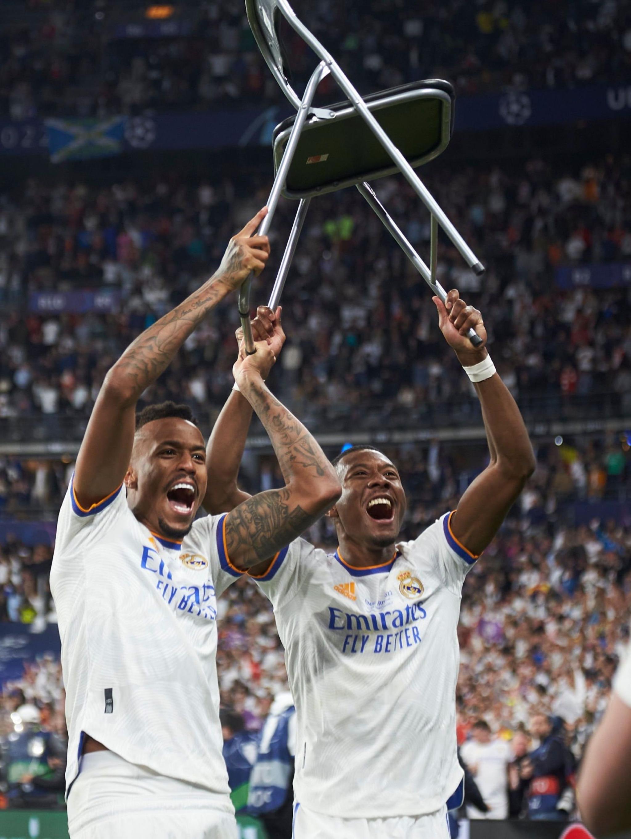 阿拉巴30岁生日快乐