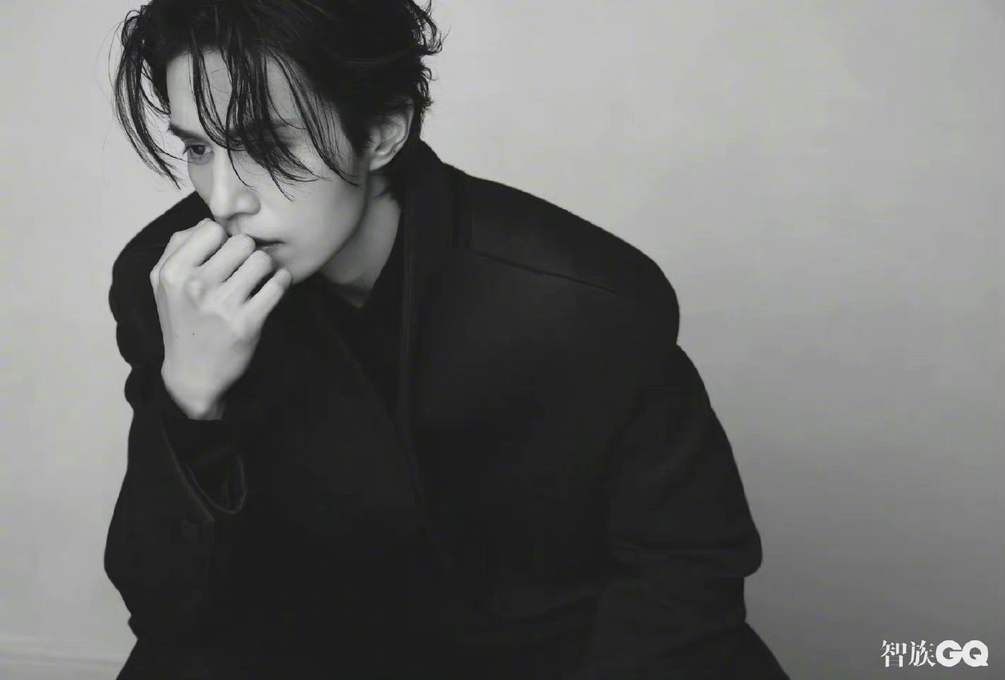 李栋旭画报写真集