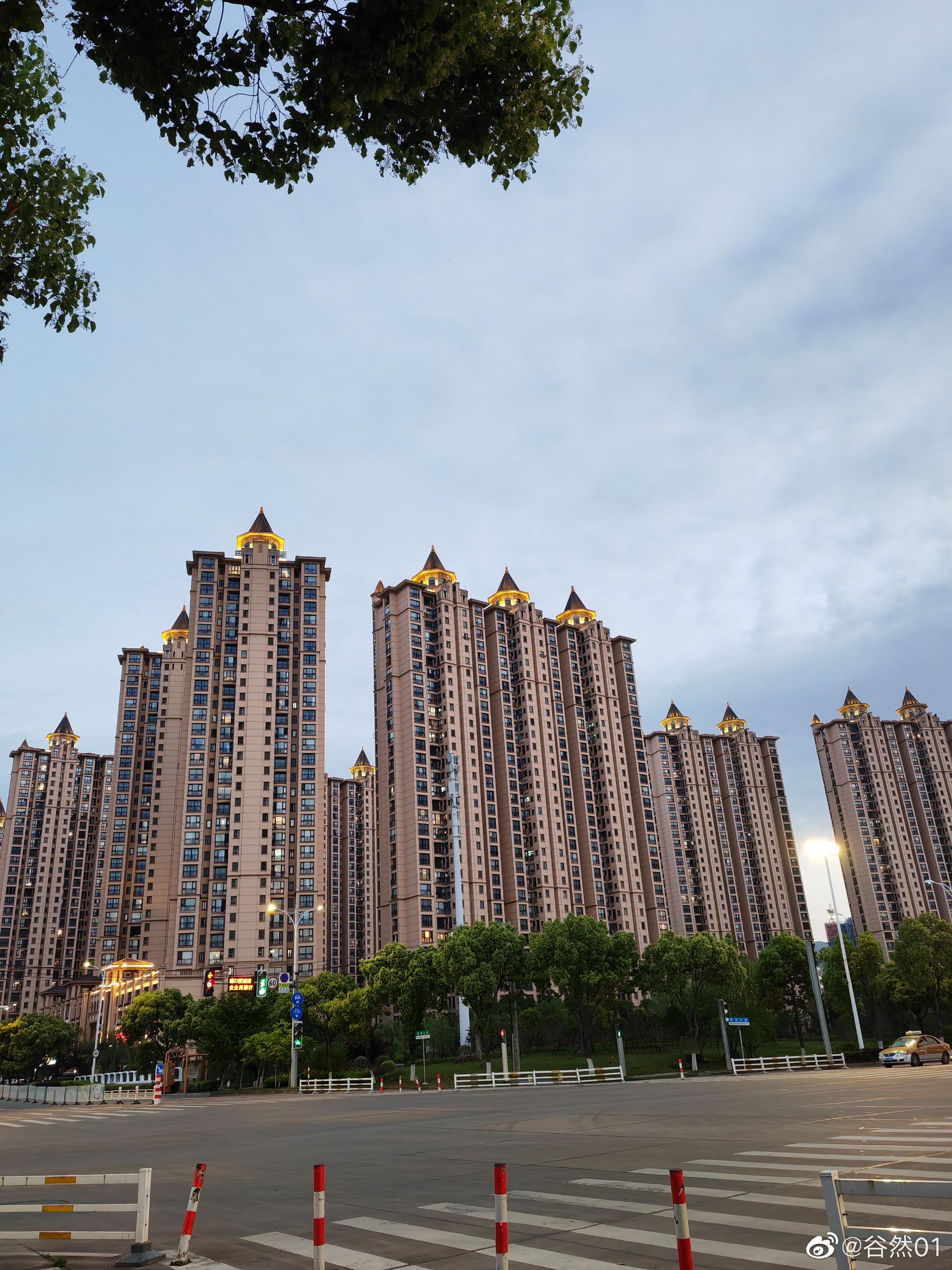 温岭年轻的城市,一望无际的高楼大厦拔地而起……_高清图集_新浪网