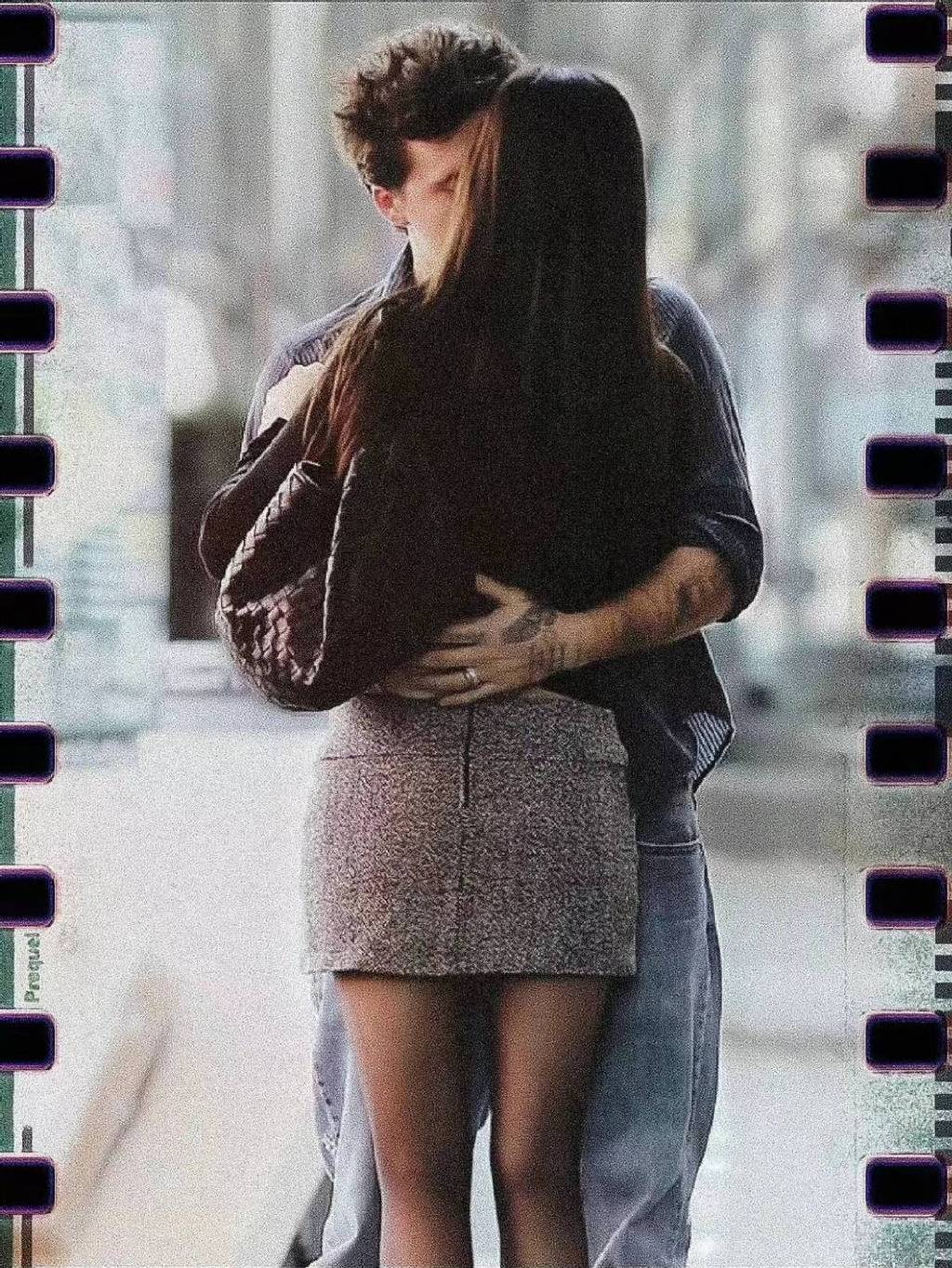 大布终于变帅气!穿白衬衫跟娇妻看秀,妮可拉露脐装造型大抢风头休闲区蓝鸢梦想 - Www.slyday.coM 大布终于变帅气!穿白衬衫跟娇妻看秀,妮可拉露脐装造型大抢风头休闲区蓝鸢梦想 - Www.slyday.coM