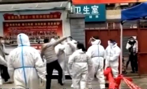 西安发生一治安案件，男子与多名防疫人员斗殴，6人给予行政拘留休闲区蓝鸢梦想 - Www.slyday.coM