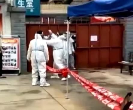西安发生一治安案件，男子与多名防疫人员斗殴，6人给予行政拘留休闲区蓝鸢梦想 - Www.slyday.coM