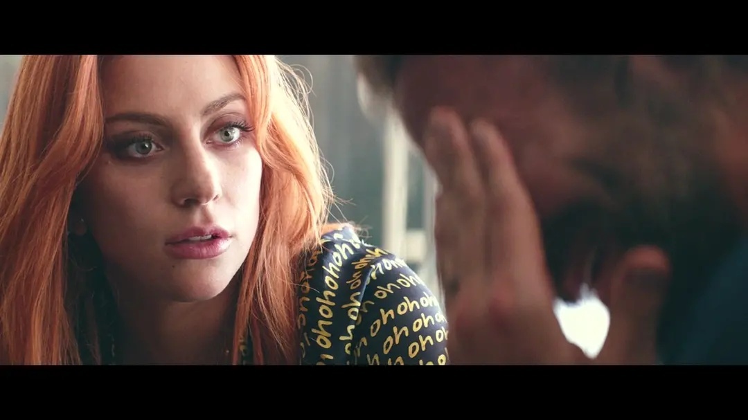 lady gaga在电影《一个明星的诞生》中