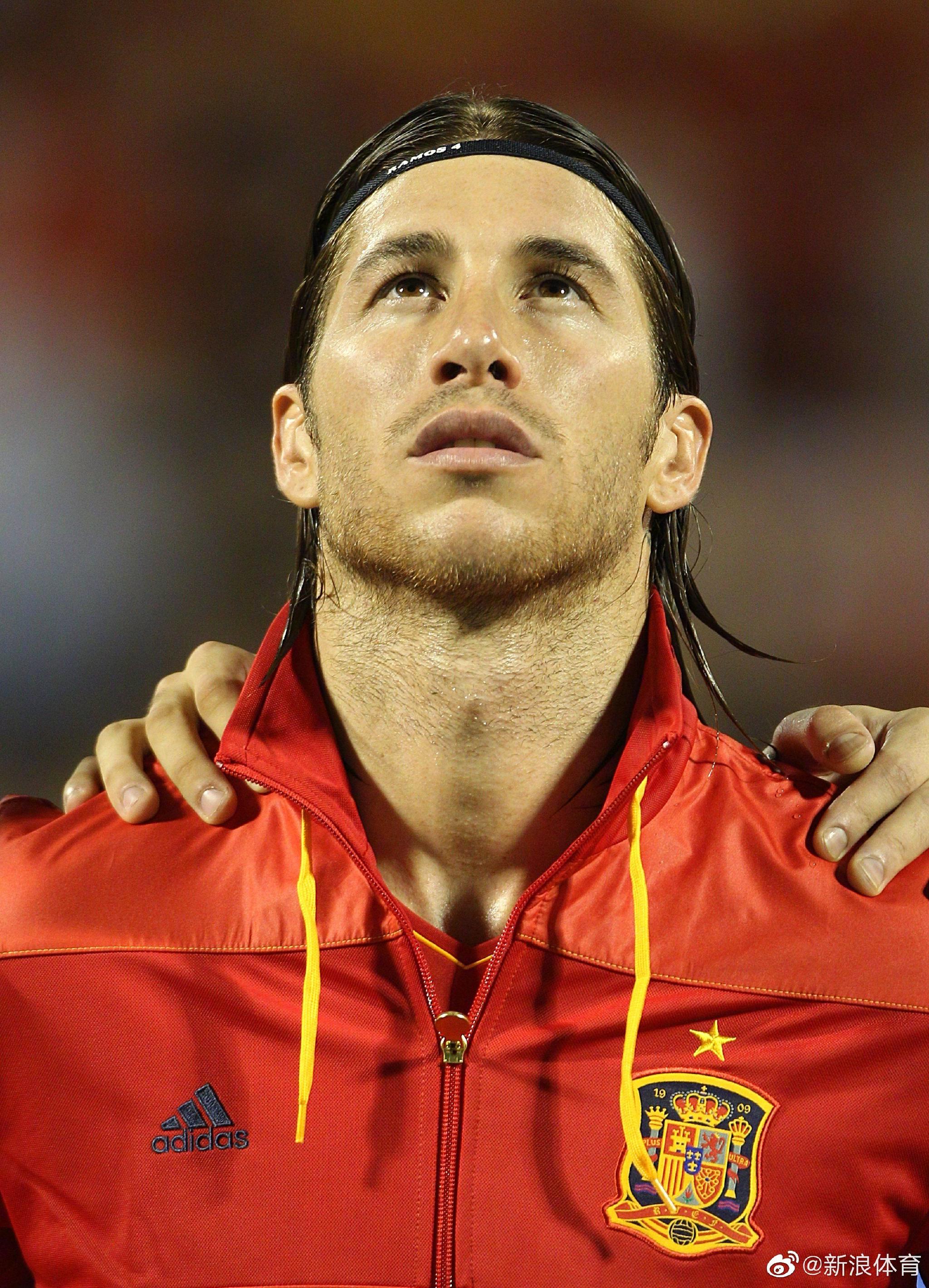 拉莫斯通过社交媒体宣布,正式从西班牙国家队退役……|西班牙