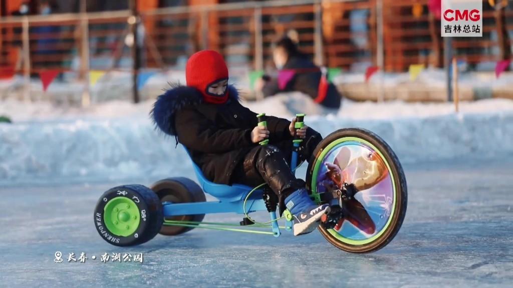 嗨长春逐冰戏雪一起嗨玩