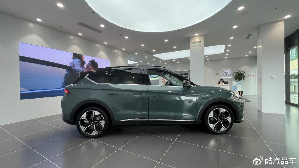 从内到外的森系呼吸感极狐汽车森林版解决用户的呼吸痛点