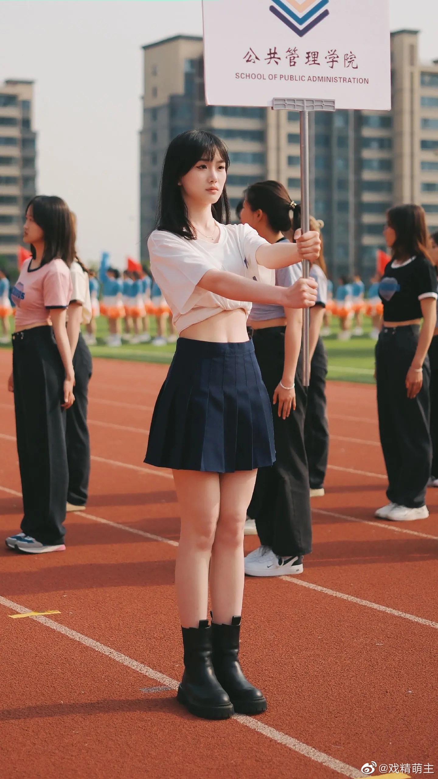 运动会上各个学院美女大比拼_高清图集_新浪网