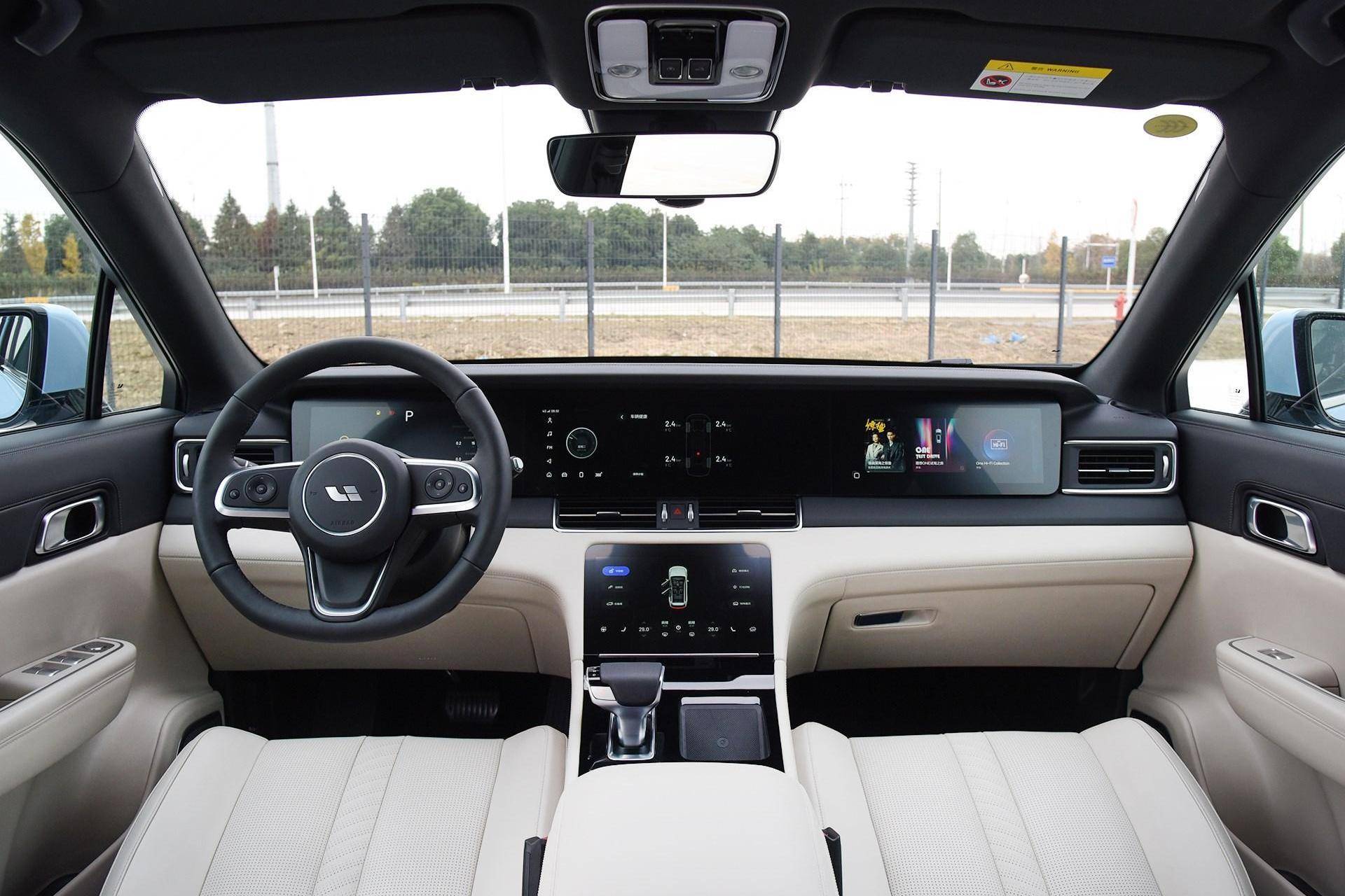 国产豪车扫盲：32万5米SUV，1000km续航理想ONE真能吊打蔚来？