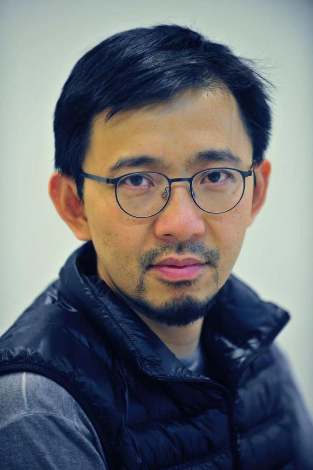 侨说"晋江经验"丨当代社会艺术家吴达新:被时代祝福的艺术家,理当回报