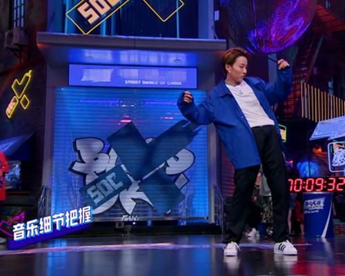 这就是街舞5：最期待环节，队长Battle，刘雨昕、王一博谁更强？休闲区蓝鸢梦想 - Www.slyday.coM