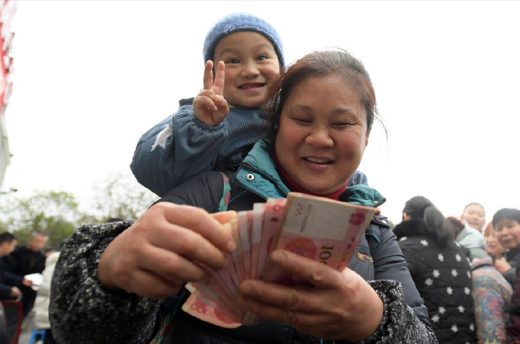 全面三胎施行,符合条件的独生子女家庭,依旧能享受以下福利!|白银|独生子女|家庭_新浪新闻