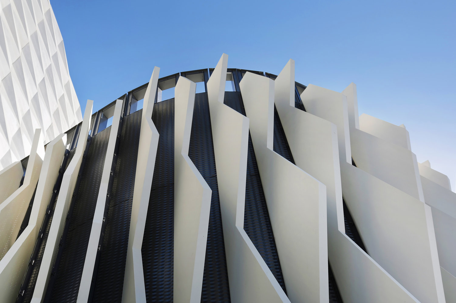 建筑外立面设计参考澳大利亚令伍特商业中心byacme