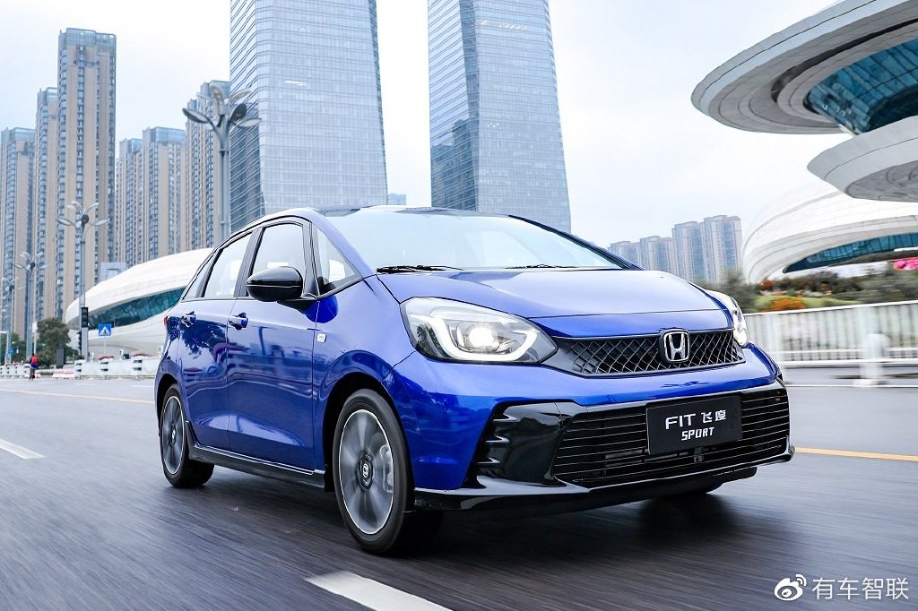 24项升级焕新10万级两厢燃油车首选试驾广汽本田新飞度