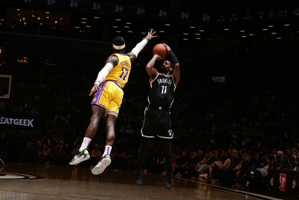 深度解析篮网队战术打法与球员表现